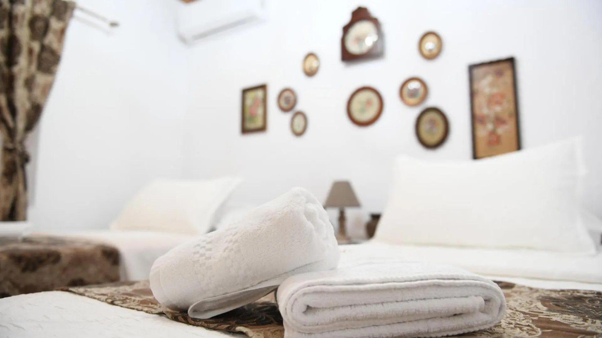 Sokaku Monark Villa Berat